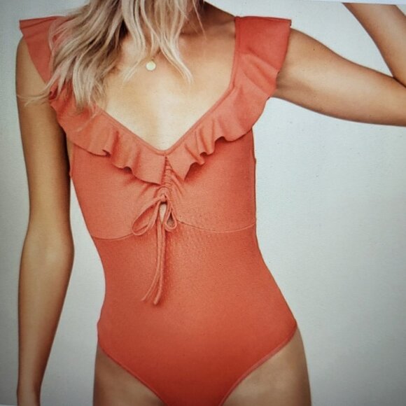 ASTR the label Peggy Ruffle Bodysuit Reddish-Orange Size: Medium NWT - Picture 5 of 12